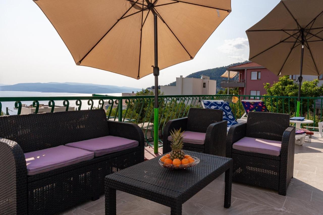 Navis Sea View With Pool Apartment