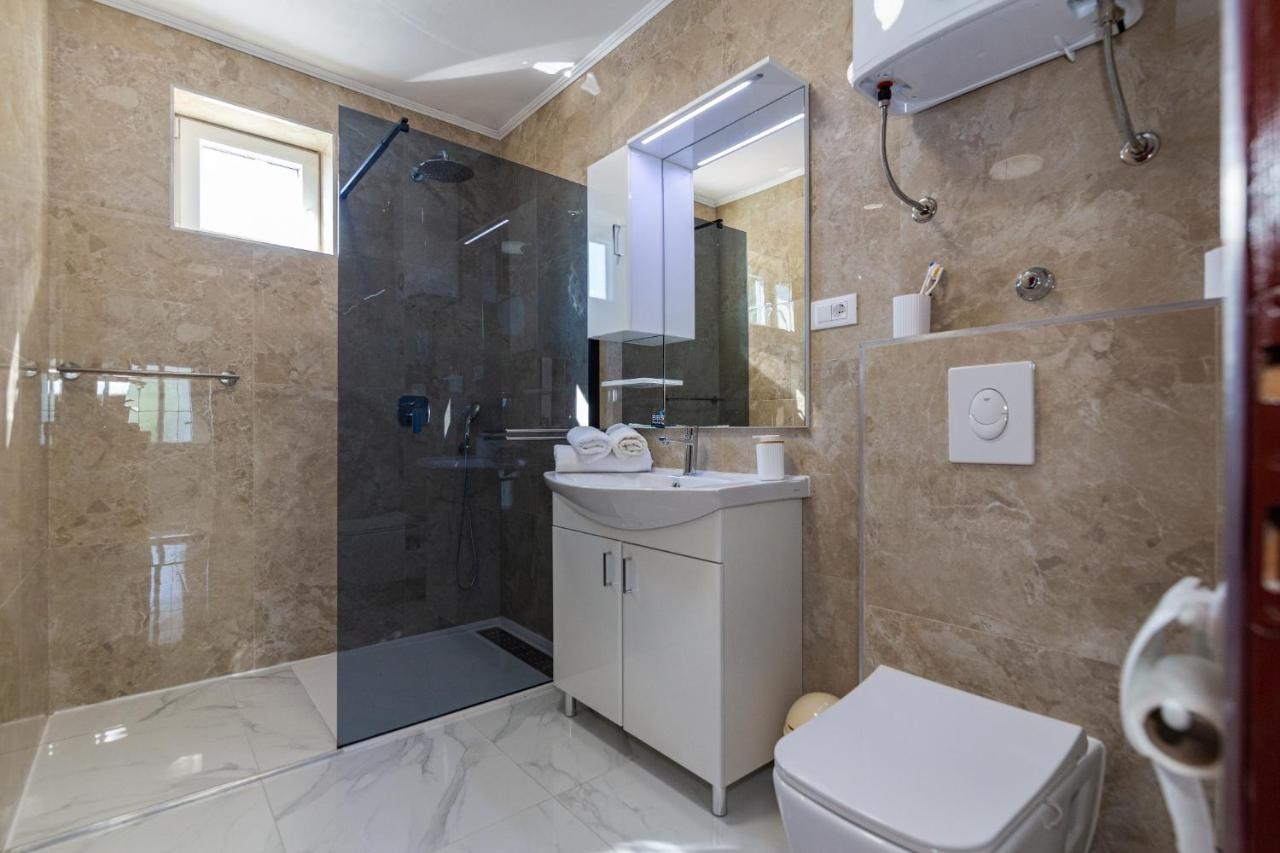Apartment Navis Sea View With Pool *