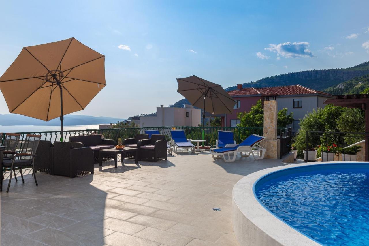 Navis Sea View With Pool Appartement Makarska